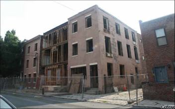 1027 N 4th St in Philadelphia, PA - Building Photo - Building Photo