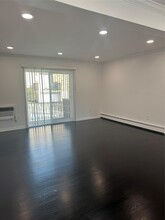 16 Central Dr-Unit -2 in Nanuet, NY - Foto de edificio - Building Photo