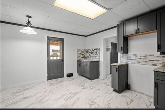 143 Chalfont St in Homestead, PA - Building Photo - Building Photo