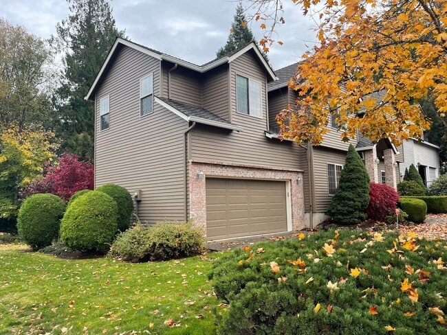 8274 SW 67th Pl in Portland, OR - Building Photo - Building Photo