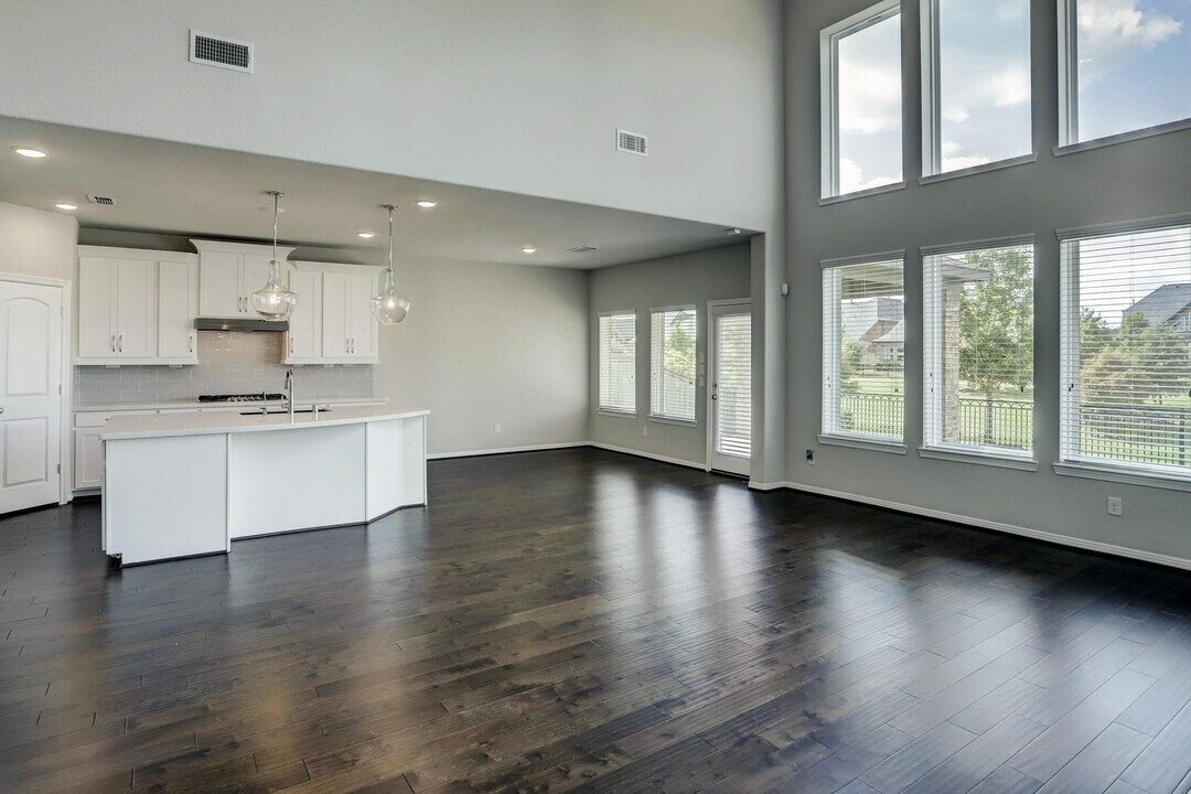 3418 Pebble Creek Dr in Missouri City, TX - Building Photo