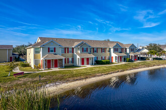 Bay Pointe at Cortez in Bradenton, FL - Building Photo - Building Photo