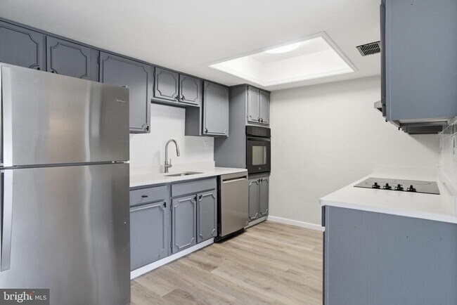 7 Riverview Pl in Willingboro, NJ - Building Photo - Building Photo