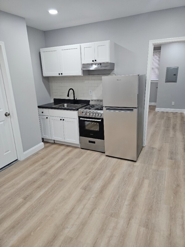 property at 115 W Chew Ave