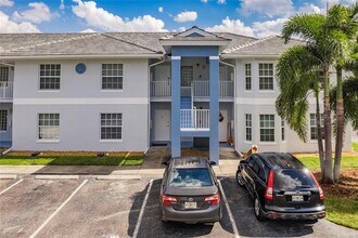8408 Bernwood Cove Loop in Ft. Myers, FL - Building Photo - Building Photo