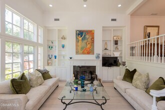 2443 Swanfield Ct in Thousand Oaks, CA - Building Photo - Building Photo