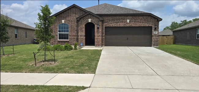 property at 820 Calhoun Dr