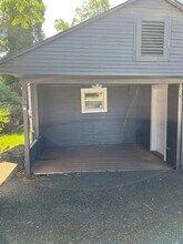 576 NE Winchester St in Roseburg, OR - Building Photo - Building Photo