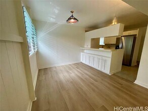 548 Ulumalu St in Kailua, HI - Building Photo - Building Photo