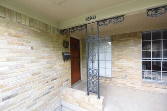 5439-5439 Anita St in Dallas, TX - Building Photo - Building Photo