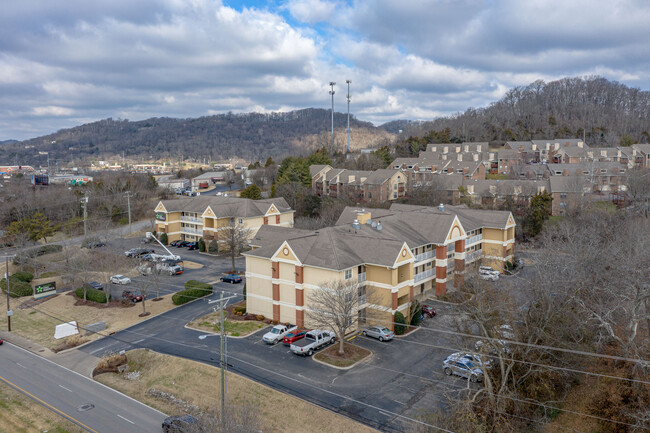 Furnished Studio - Brentwood in Brentwood, TN - Foto de edificio - Building Photo