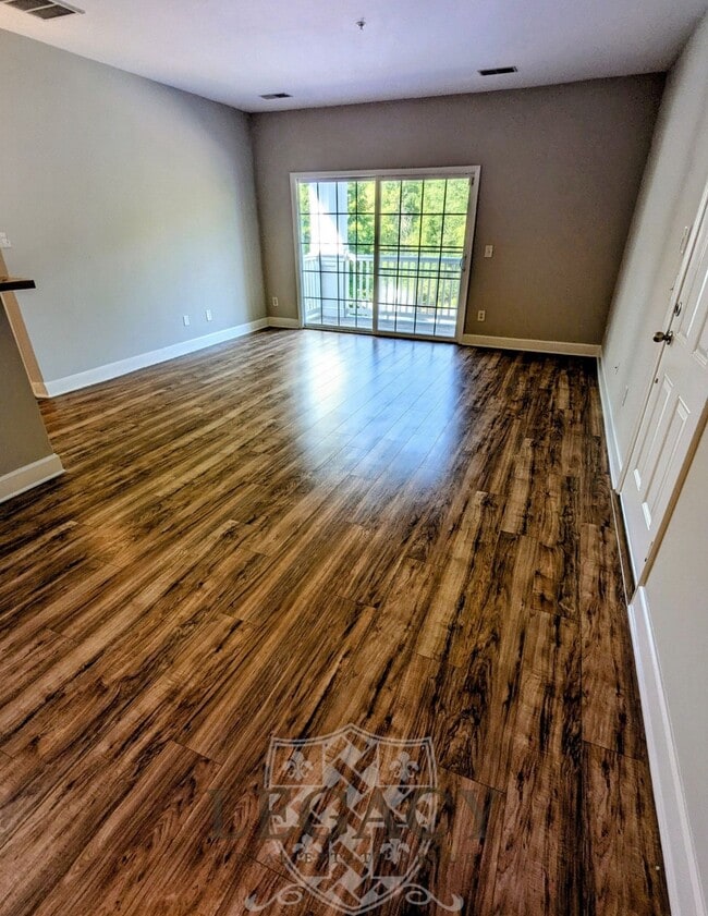 property at 8211 Lenox Creekside Dr