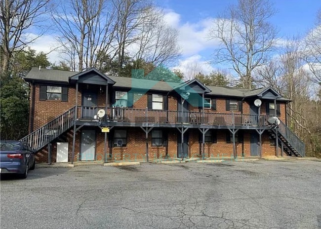 property at 2401 Markwood Ln SE