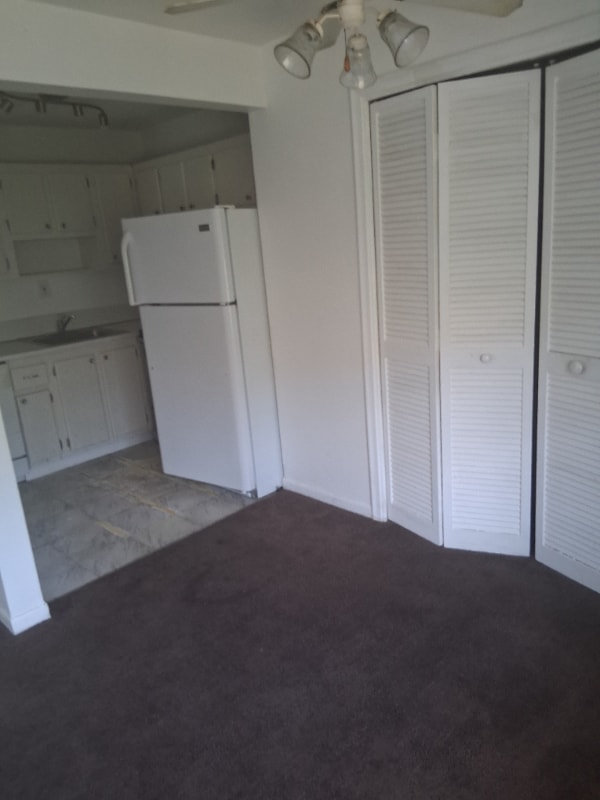property at 604 SE 14th Ct