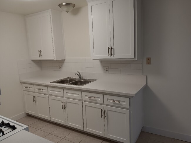 12250 17th St-Unit -7 in Yucaipa, CA - Building Photo - Building Photo