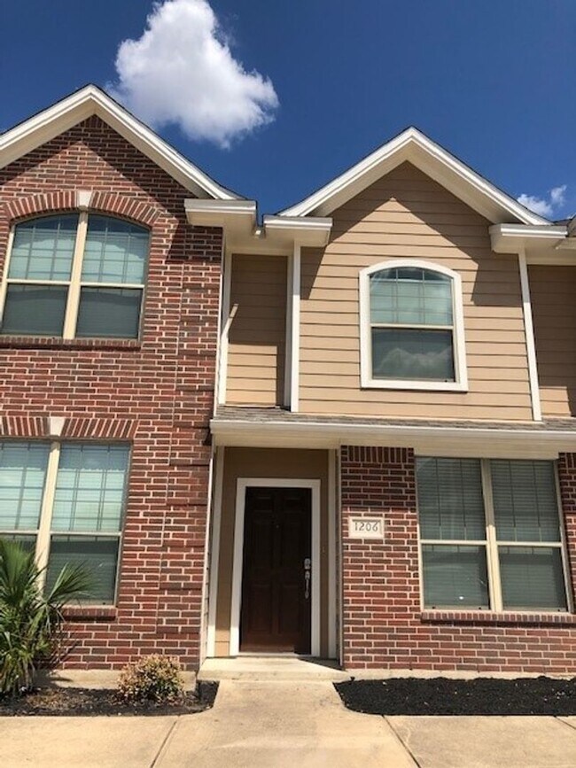 property at 1000 Spring Loop