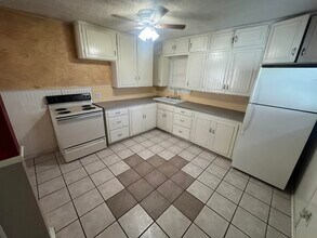 2606 39th St in Lubbock, TX - Building Photo - Building Photo