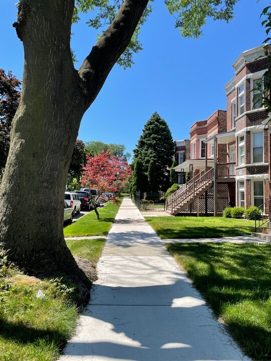 3634 S Hamilton Ave, Unit Unit 1 in Chicago, IL - Building Photo
