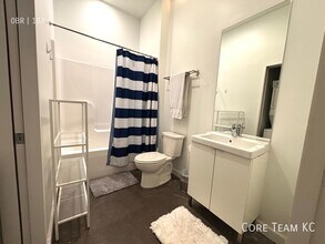 1723 Walnut St in Kansas City, MO - Foto de edificio - Building Photo