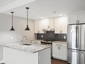 1401 Walnut Blvd in Rochester, MI - Building Photo - Building Photo