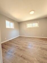 450 S 4th St in Aurora, IL - Building Photo - Building Photo