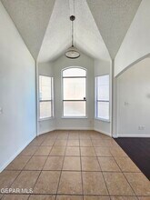 6087 Camden Lake St in El Paso, TX - Building Photo - Building Photo