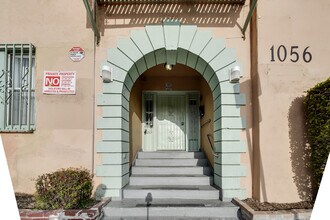1059 Normandie Ave in Los Angeles, CA - Building Photo - Building Photo