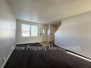 5405 Benton St in Lincoln, NE - Building Photo - Building Photo