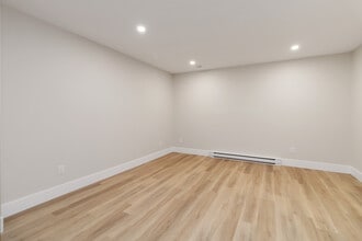 74 Alosier in Moncton, NB - Building Photo - Building Photo