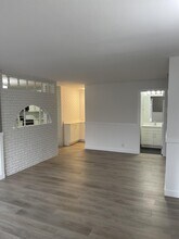 1018 Main St in Saskatoon, SK - Building Photo - Building Photo