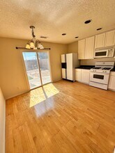 2440 Bixby St NW in Albuquerque, NM - Building Photo - Building Photo