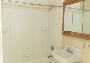 1629 Washington St in Lincoln, NE - Building Photo - Building Photo