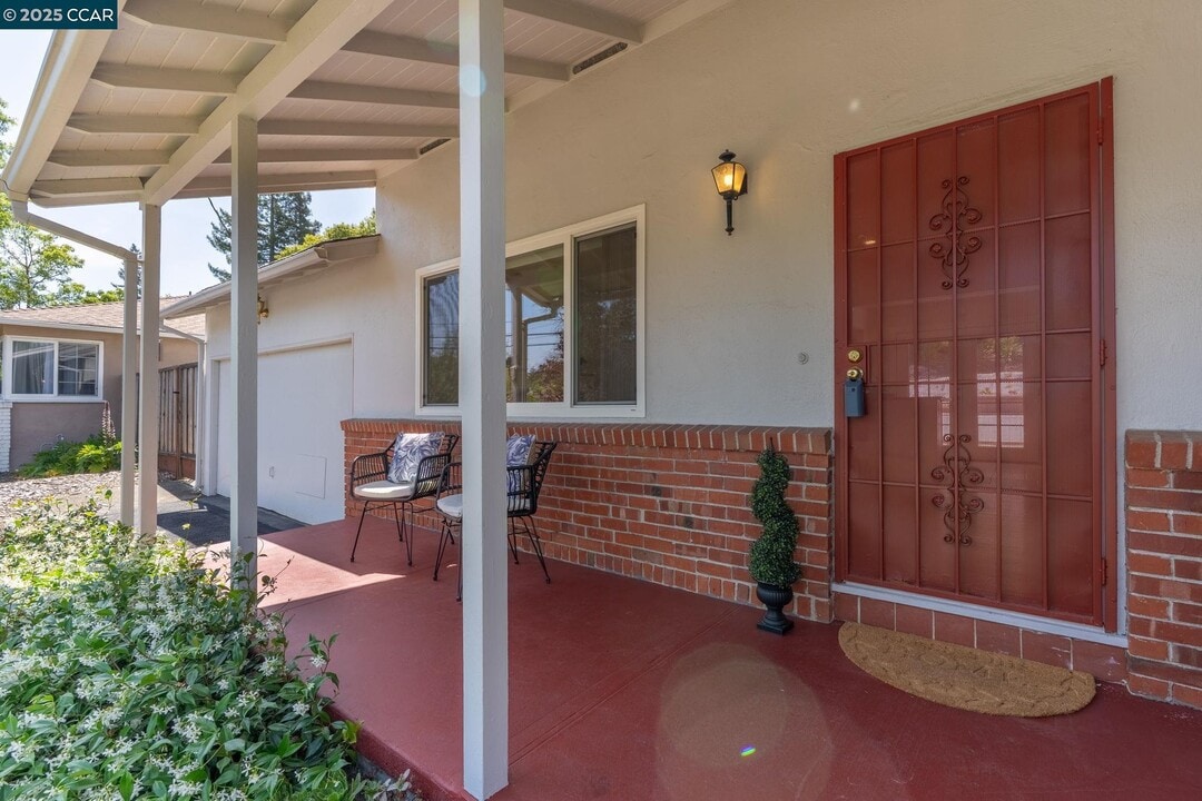 3215 Cam Colorados in Lafayette, CA - Foto de edificio
