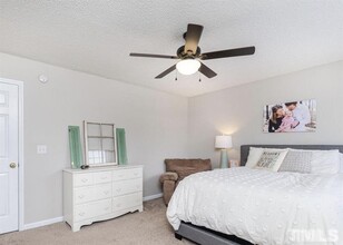 310 Glaston Ct in Apex, NC - Building Photo - Building Photo