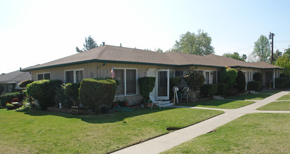 2360 Washington Blvd in Pasadena, CA - Building Photo - Building Photo