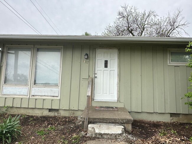 property at 11117 E 35th Terrace S