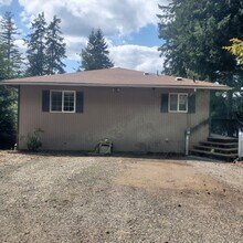 5140 E Mason Lake Dr W in Grapeview, WA - Building Photo - Building Photo