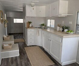 14 Circle Dr in Mount Dora, FL - Building Photo - Building Photo