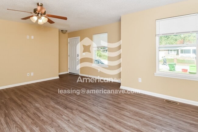 7352 Pinedale Dr in Columbia, SC - Building Photo - Building Photo