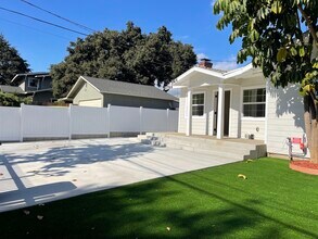 314 S 8th St in Alhambra, CA - Foto de edificio - Building Photo