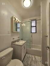 206 W 104th St in New York, NY - Building Photo - Building Photo