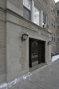 6850-6858 S Oglesby Ave in Chicago, IL - Foto de edificio - Building Photo