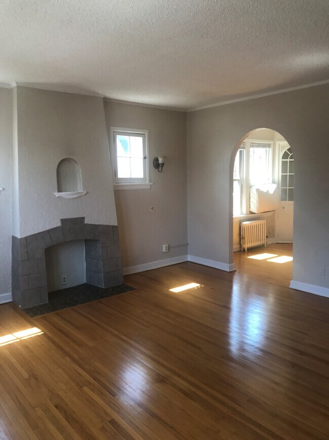 4508 Nicollet Ave in Minneapolis, MN - Building Photo - Building Photo