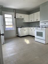 114 Vandewater St, Unit 3 in Providence, RI - Building Photo - Building Photo