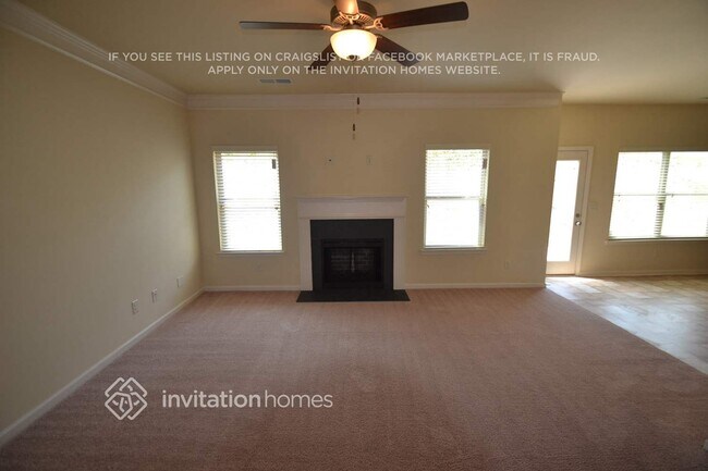 374 Easley Dr SE in Lawrenceville, GA - Foto de edificio - Building Photo