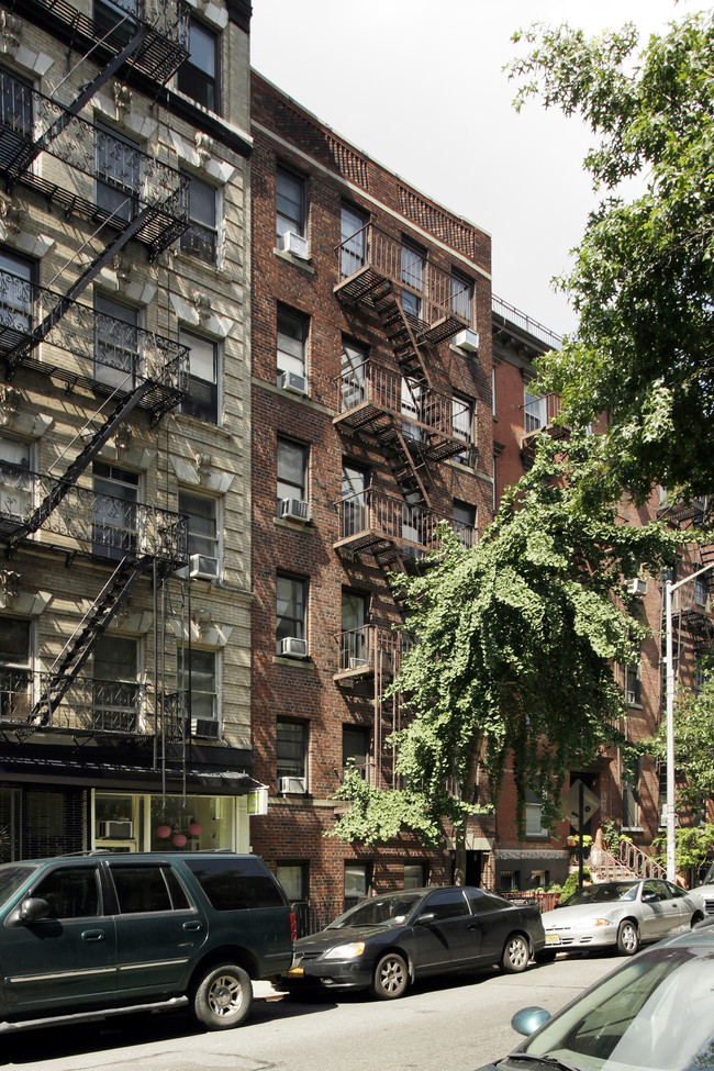 278 East 10th Street in New York, NY - Building Photo - Building Photo