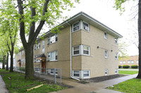 9817 Schiller Blvd in Franklin Park, IL - Building Photo - Building Photo