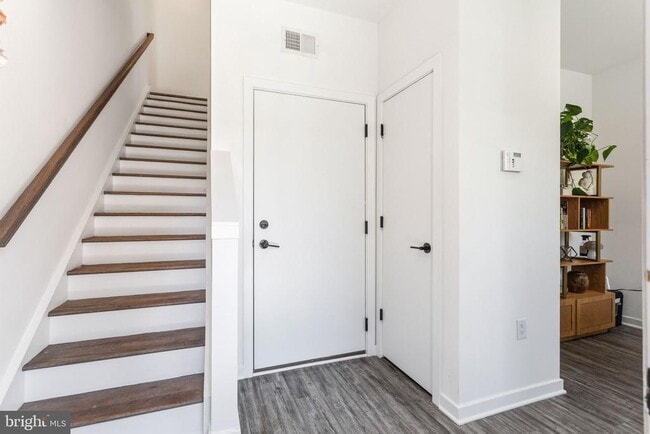 2006 Northbank Pl in Philadelphia, PA - Building Photo - Building Photo