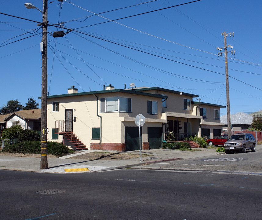 2383 Rheem Ave in Richmond, CA - Building Photo