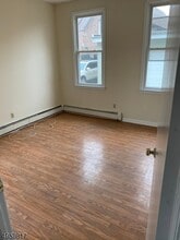 82 Prospect St, Unit 1 in Newark, NJ - Building Photo - Building Photo